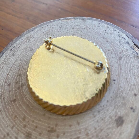 Vintage Green Blue Round Faux Plique-à-Jour Overlay Shadow Box Pin Brooch - Picture 5 of 5